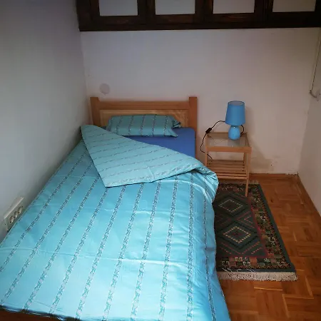 Aora Apartman