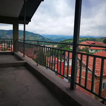 Apartman Aora *